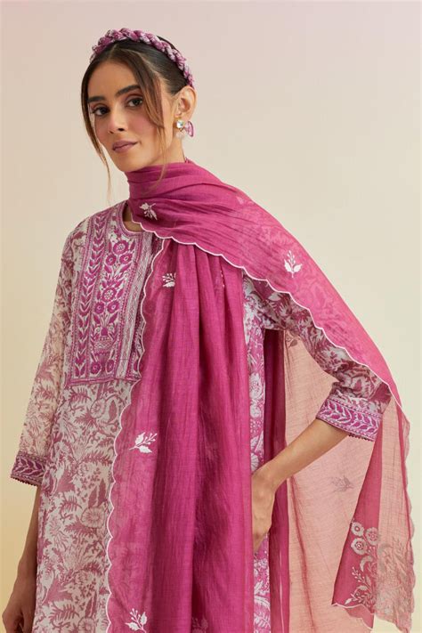 Orchid pink cotton chanderi dupatta with all-over off white embroidery ...