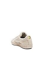 Puma Suede Remaster Sneaker in Birch | REVOLVE
