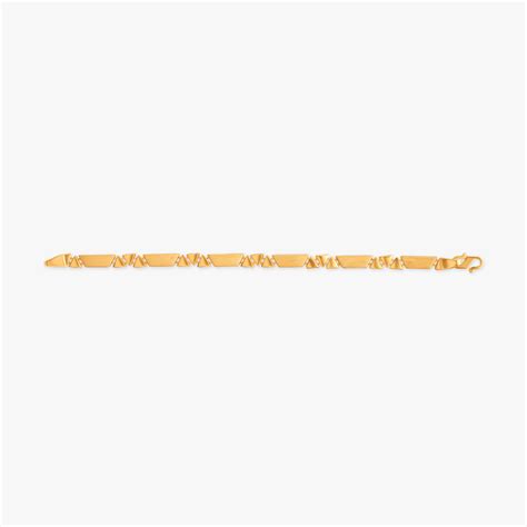 Sleek Gold Bracelet
