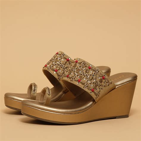 Women's Footwear - Stylish & Comfortable Footwear Online