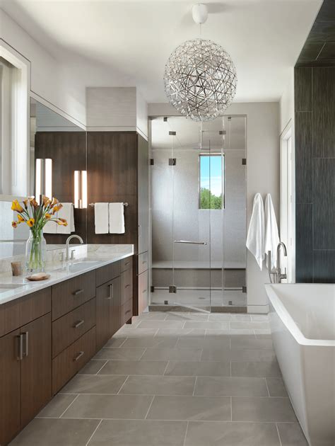 Modern Master Bathroom