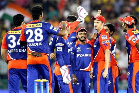 Zaheer Khan turns back the clock as Delhi Daredevils make light work of ...