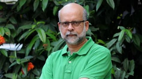 Who was Sunjoy Monga? Mumbai's ‘bird man’ passes away at 63 after ...