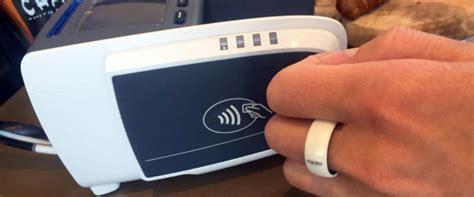 ABN AMRO tests contactless payment with wearables | ABN AMRO