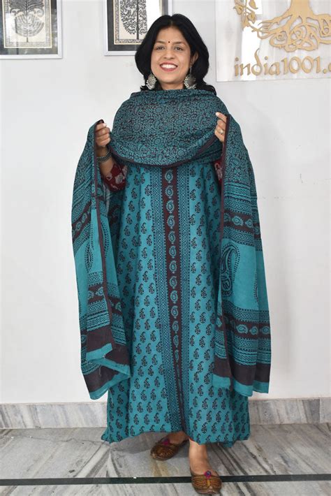 Bagh Hand Block Printed unstitched 3 pc Cotton suit fabric from MP ...