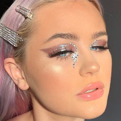 euphoria crying makeup