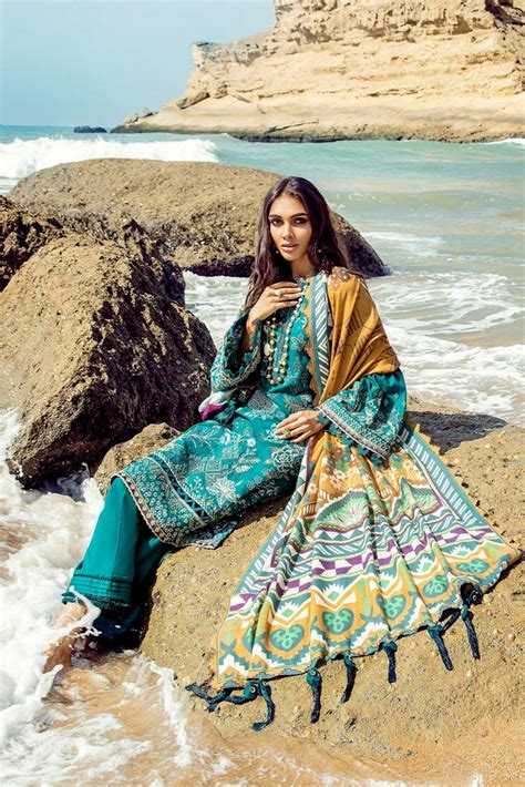 Baroque Khaddar Winter Collection – TURQUOISE – YourLibaas