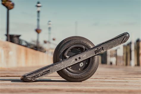 Onewheel Pint - The pint-sized portable e-board that won’t break the bank | FriendWithA blog