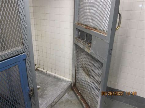 Deterioration at Rikers uncovered in new NYC jails report, photos