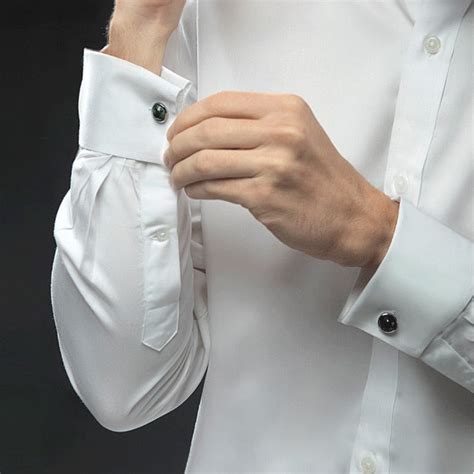 Everything You Need to Know About Cuff Styles – Bombay Shirt Company