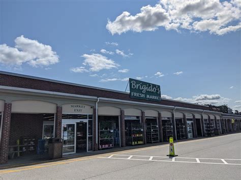 TOUR: Brigido's Fresh Market - North Smithfield, RI