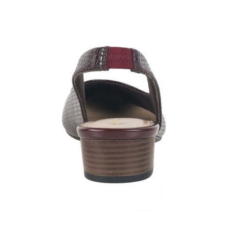 Buy Mochi Women Maroon Formal Sandals Online | SKU: 31-700-44-36 ...