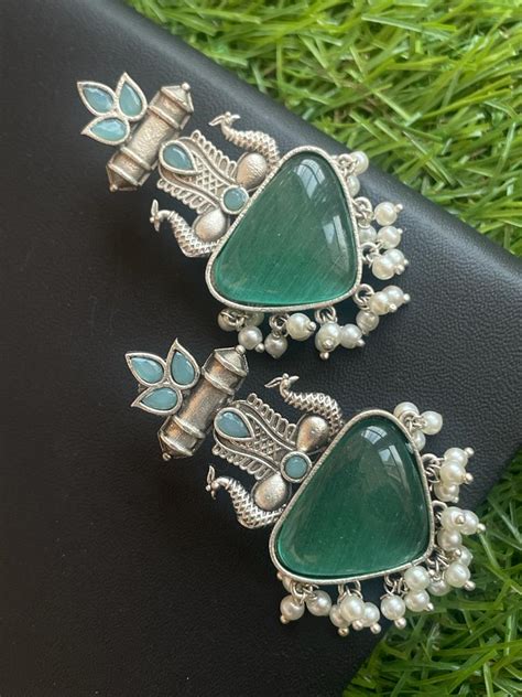 Monalisa stone Silver Replica Earring – Prettiq