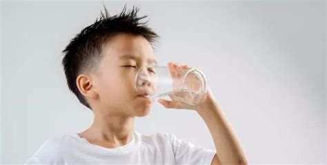 任何時候【多喝水】就對了！多喝水情境瓶限定上市-味丹企業