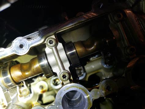 2005 Forester Intake Control Runner Valve Stuck Open 的图像结果