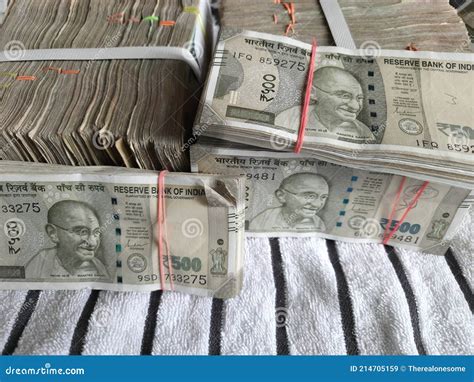 Cash 500 Rupee Bank Notes Bundles Stock Image - Image of money ...
