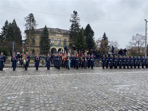 Agneza Rusi 🇲🇰 on Twitter: "Happy National Day to our Bulgarian neighbors and friends, with best ... - neighbors of bulgaria