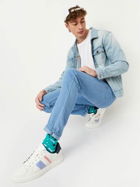 MAX Regular Men Light Blue Jeans - Price History