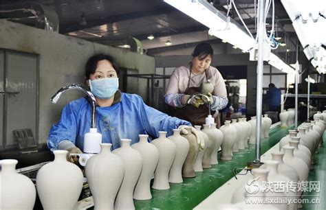 湖南首条陶瓷等静压自动化生产线在醴陵启用- 中国陶瓷网行业资讯