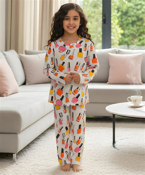 NAIL PAINT LONG SLEEVES PYJAMA SET - WHITE Anthrilo OFFER 3 for 1999