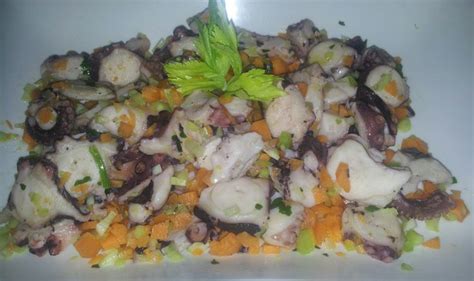 Insalata di polpo con sedano e carote...semplice e leggera ma ...