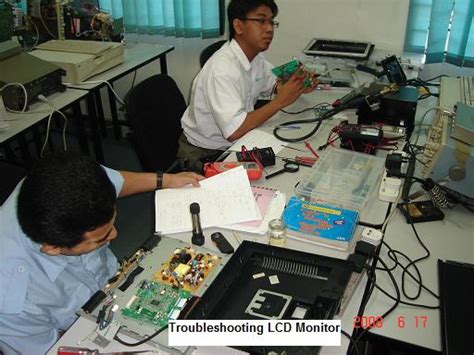 Monitor Repair Tutorial 的图像结果