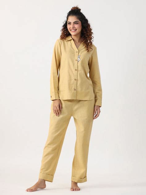Beige Solid Night Suit – Sanskruti Homes