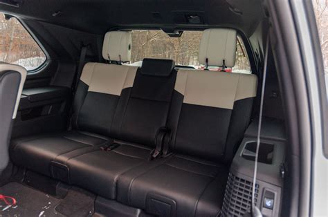 Review: 2023 Toyota Sequoia Capstone starts from behind