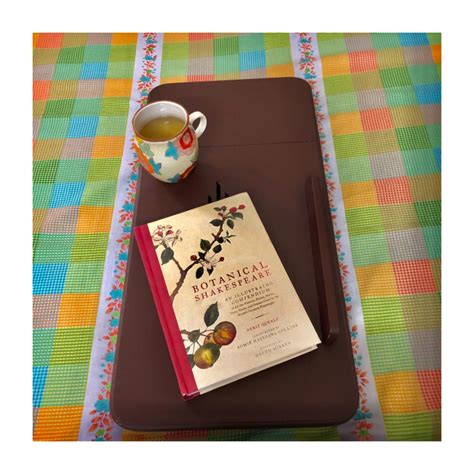 Buy Botanical Shakespeare: An Illustrated Compendium of All the Flowers ...