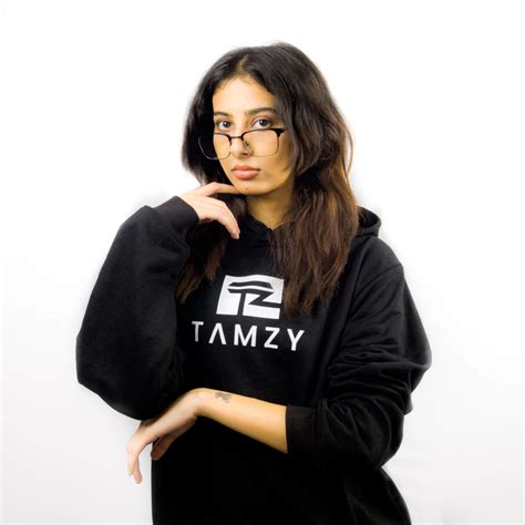Tamzy Sunglasses for Men and Women: Bold & Stylish Eyewear