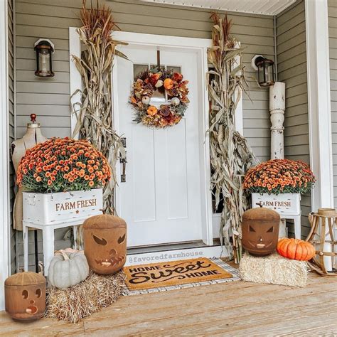 23 Spooktacular Halloween Front Porch Ideas to Delight Trick-or ...