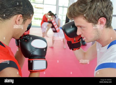 Boxing Class 的图像结果