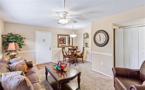 Derby Park Apartments - Apartment Living in Daytona Beach, FL
