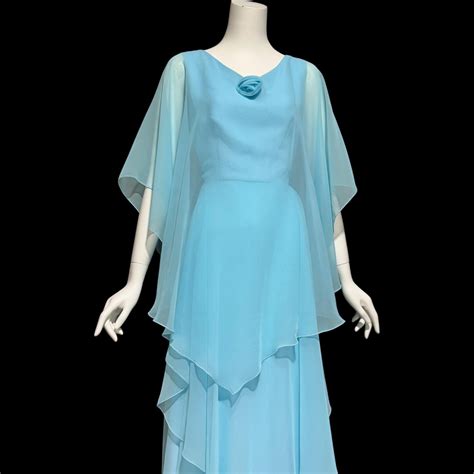 1960s VINTAGE DRESSES - Vintage Dresses, Gowns from VintageDressCloset ...