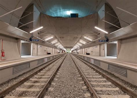 Anish Kapoor's Monte Sant’Angelo turns everyday commute into an ...