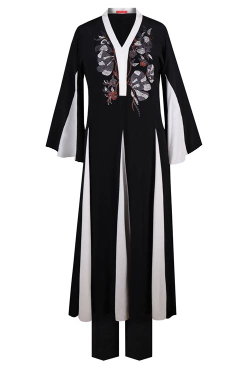 Butterfly Kurta Set With Godets – Jasminum