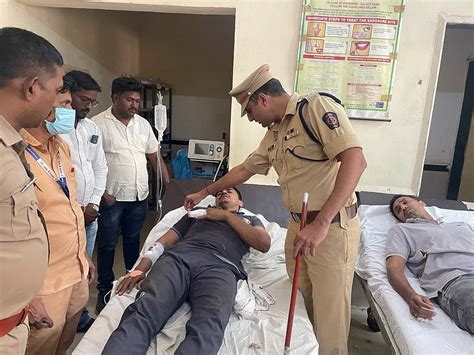 Chhatrapati Sambhajinagar: Armed Dacoits Loot Jewellery, Cash In ...