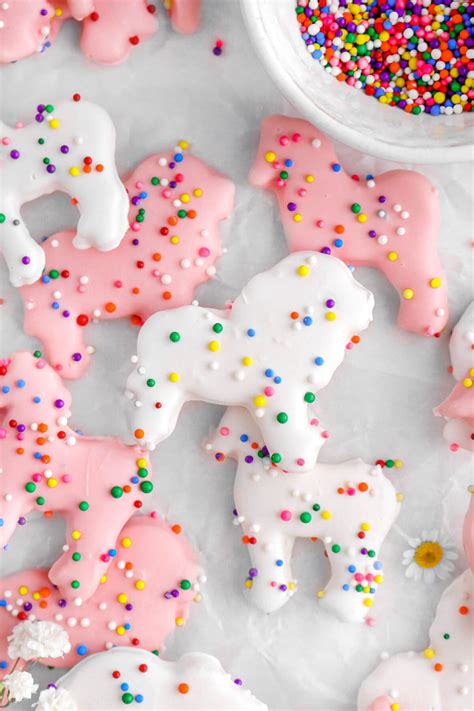 Homemade Frosted Animal Crackers - Bakers Table