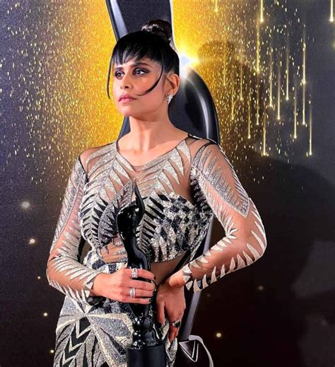 Marathi Mulgi Sai Tamhankar's Frolicky Style - Rediff.com Get Ahead