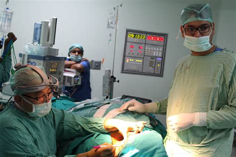 Robotic Cancer Surgey in Delhi | Robotic Surgery Treatment in Delhi