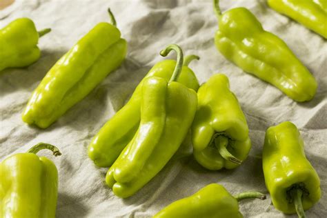 30 Different Types of Peppers From Sweet to Mild, and Truly Hot - Only ...