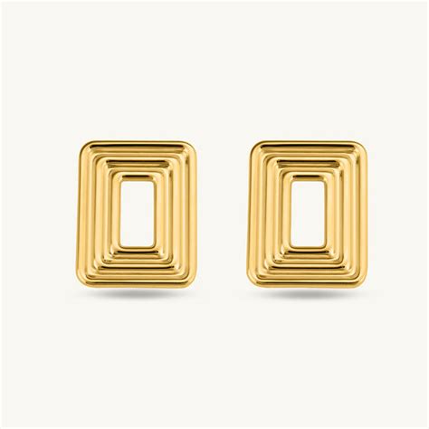 Buy Stud Earrings from Palmonas | Diamond Stud Earrings – PALMONAS