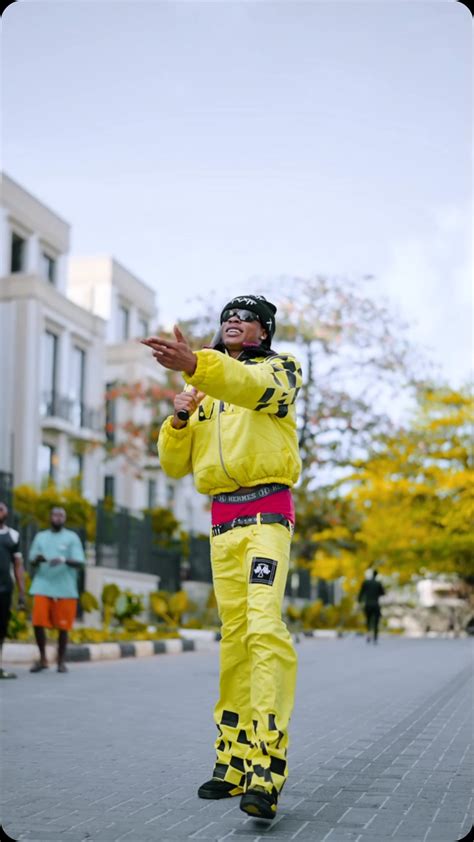 Babatunde Olaitan peter | 𝓢𝓽𝓪𝔂 𝓬𝓪𝓵𝓶🪖🎖️, 𝓓𝓮𝓬𝓸𝓻𝓾𝓶🌚🍑🍀🧩 😁🔫 @dammy_pixxel ...