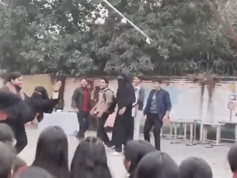 sher e baloch boys wear burqas dance dhurandhar movie up police ...