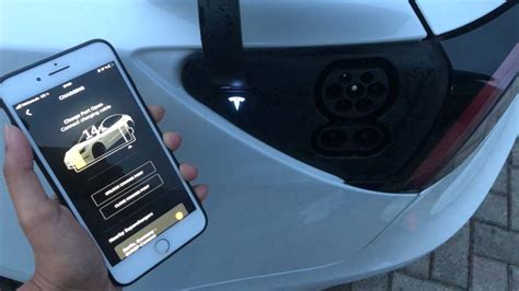 2021 Tesla Model 3 Performance first drive review - Overdrive