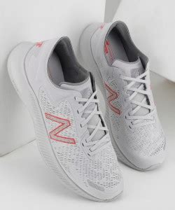 New Balance Pesu Running Shoes For Men - Buy New Balance Pesu Running ...
