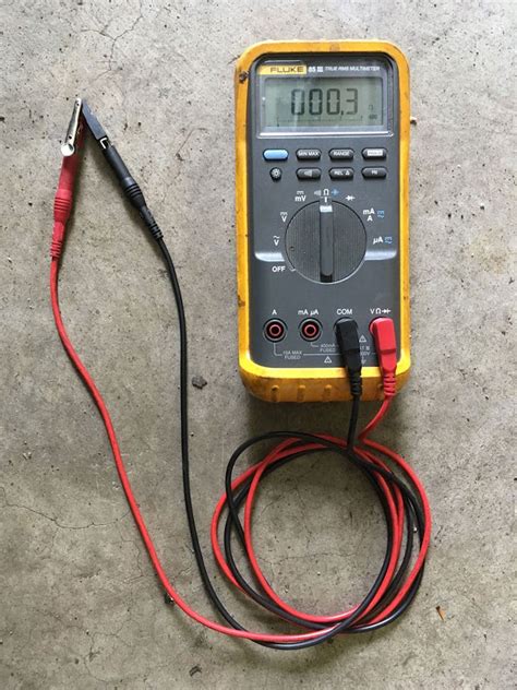 Testing Resistance Multimeter 的图像结果