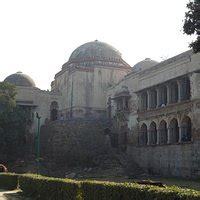 HAUZ KHAS DISTRICT PARK (Updated 2026) All You Need to Know BEFORE You ...