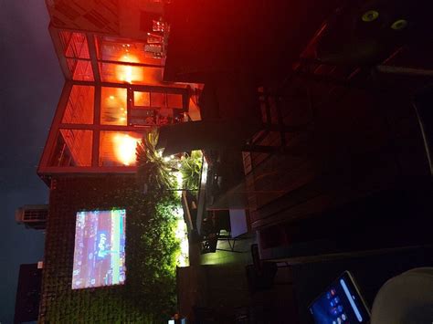 AAURIS (Kolkata, West Bengal) - Hotel Reviews, Photos, Rate Comparison ...