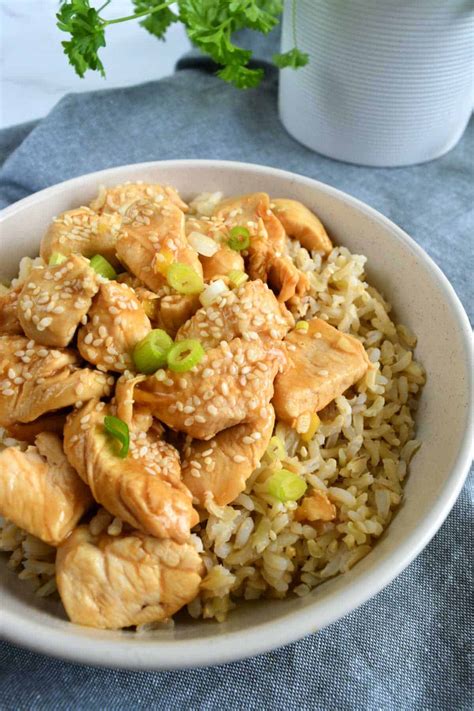Healthy Sesame Chicken {Easy Homemade Takeaway} - Hint of Healthy